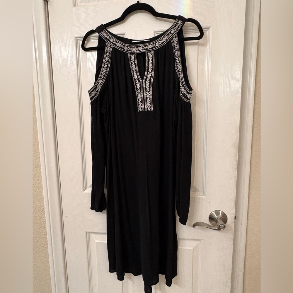 Time and Tru Black Long Sleeve Dress with White Embroidery